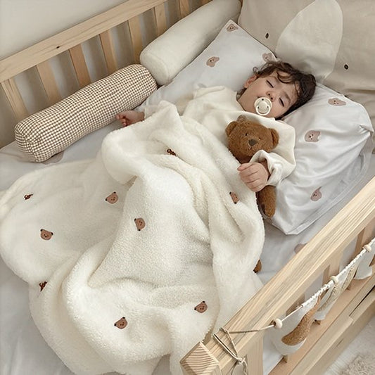 Couverture bébé _enfant bien endormi