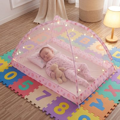 Moustiquaire lit bébé qui  protège les insectes à bébé.